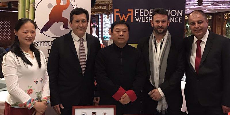 La Cérémonie de Partenariat entre l'institut Français de Taiji de Maître Zhang D...